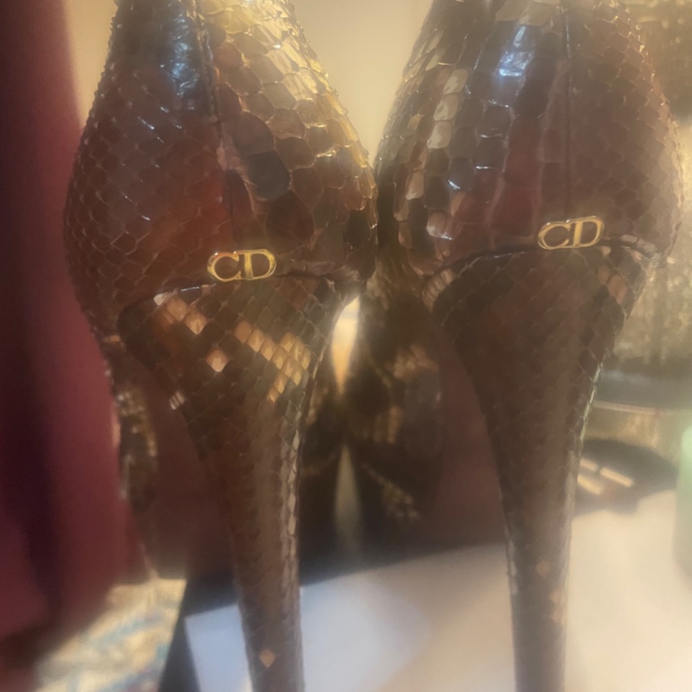 Dior - Picture 2 of 3